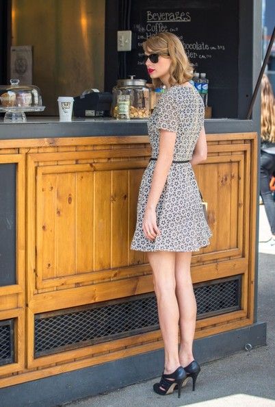 Taylor Swift出街造型