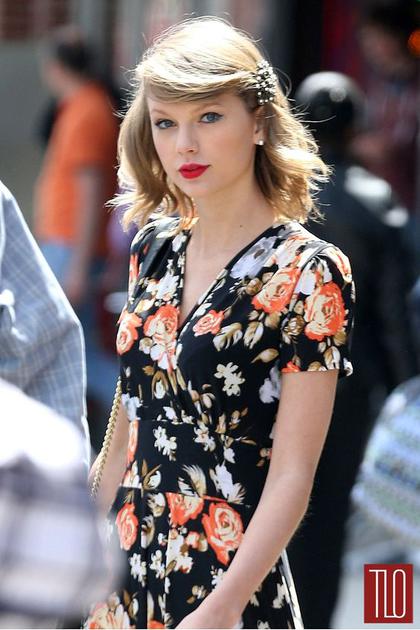 Taylor Swift出街造型